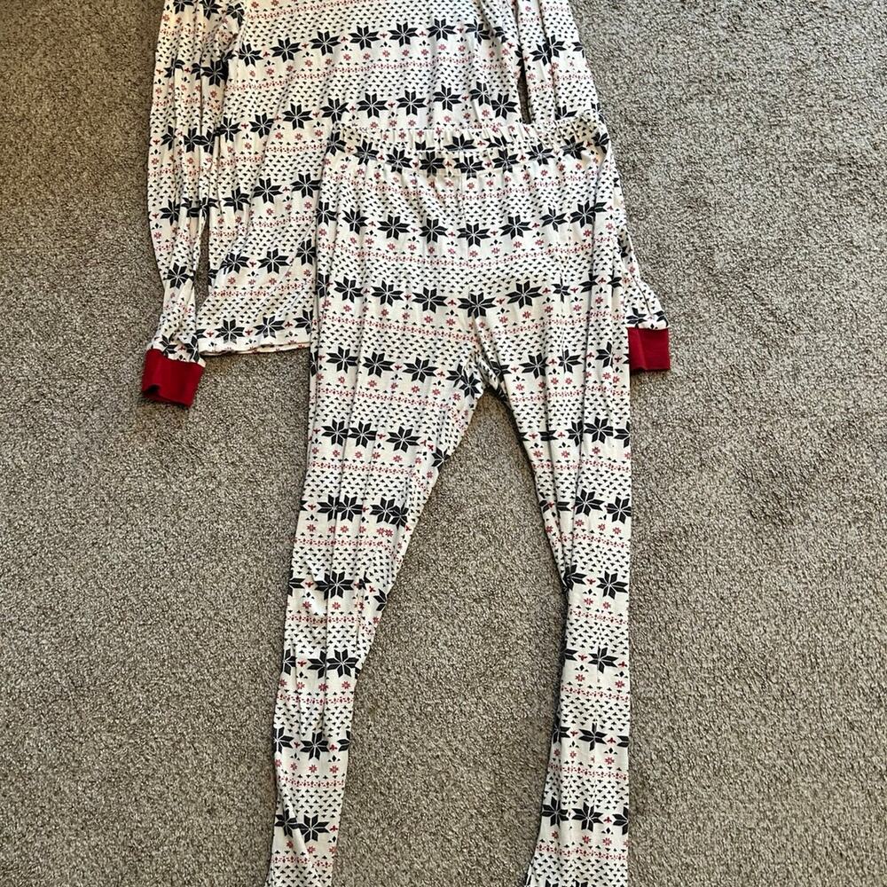 Burt’s Bees Baby - Women’s Pajamas Size M